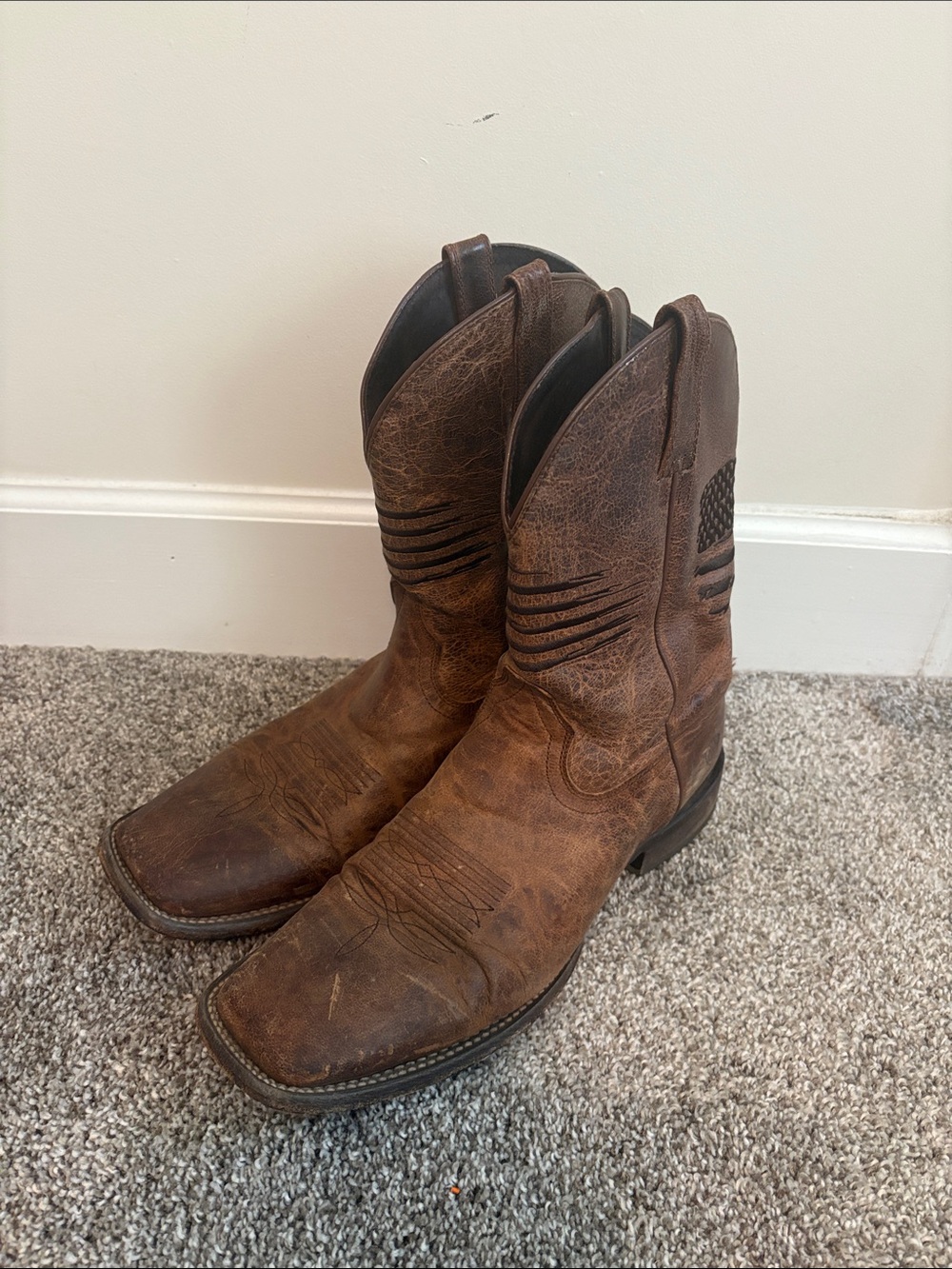 Ariat Distressed Brown Leather Western Boots